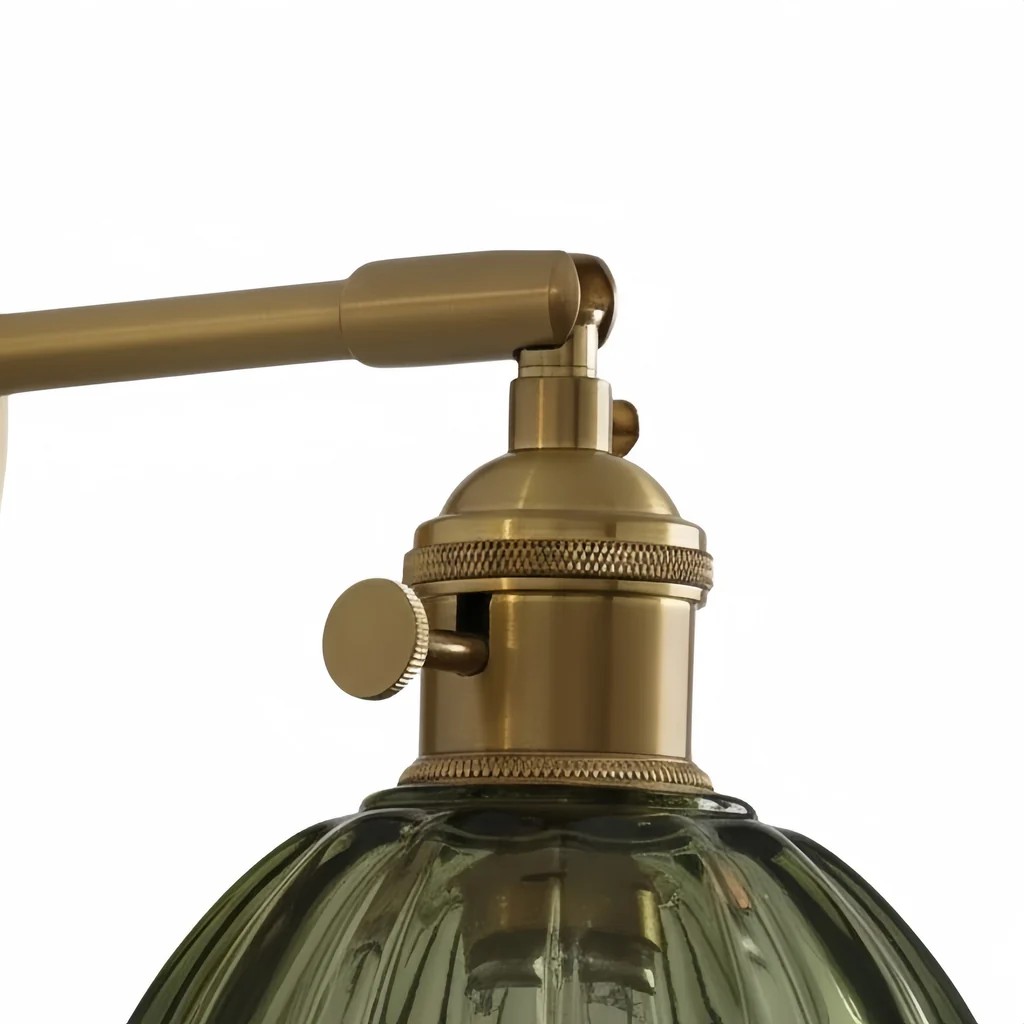 Fassung, Seitenschalter und grüner Glasschirm