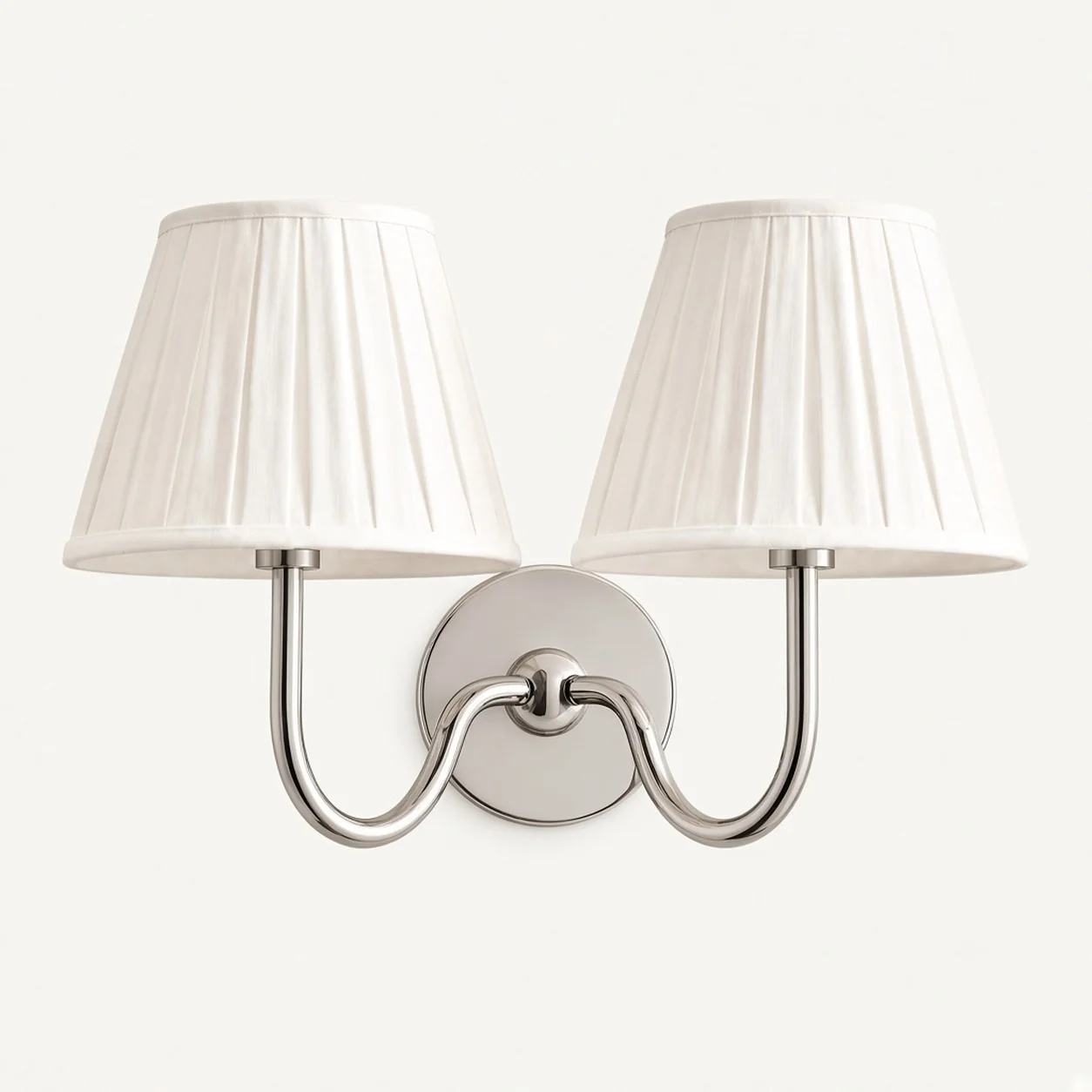 Luvora 2 Heads · Chrome · White Pleated