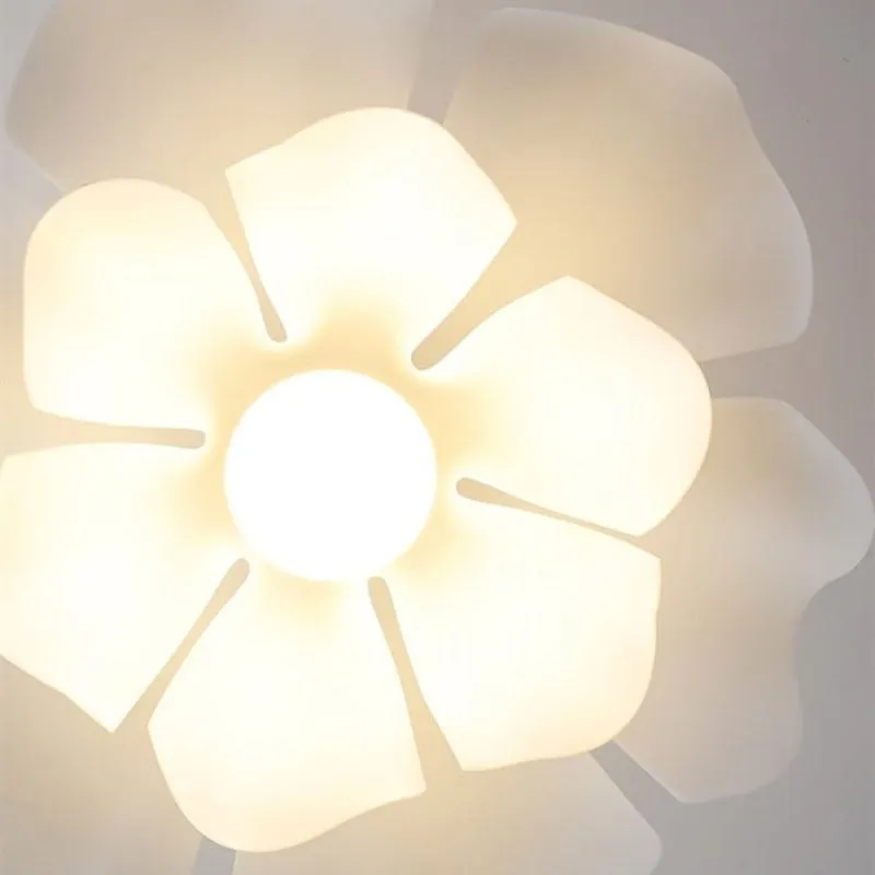 Flora Nordic Floral Sculptural Pendant Lamp - Artistic Decorative Lamp for Living Room 28